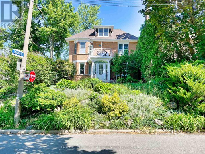 Property Photo: 18 Shorncliffe Avenue ON M4V 1T1