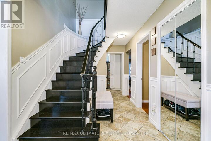 Property Photo:  54 Waller Street  ON L1R 1Z8 