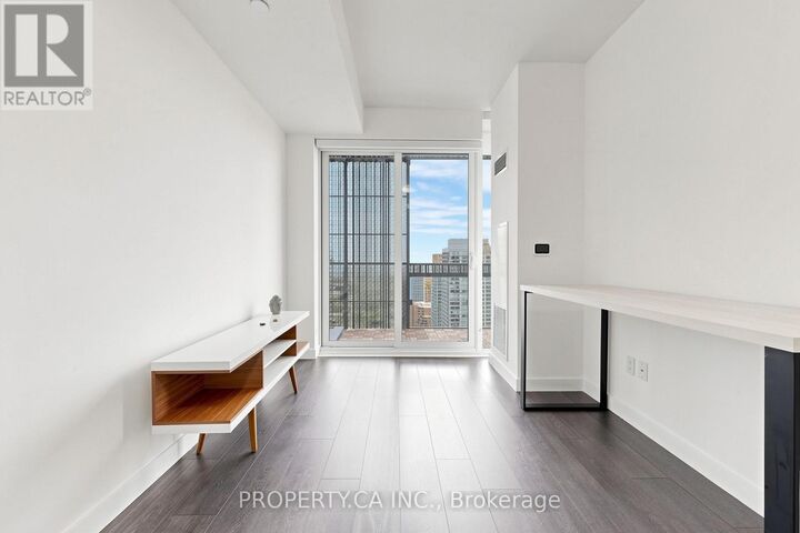 Property Photo:  8 Eglinton Avenue East 3110  ON M4P 0C1 
