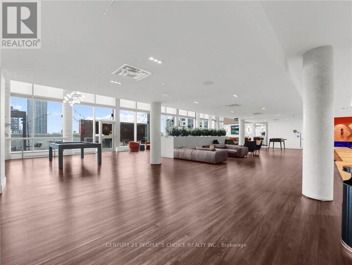 Property Photo:  5 Wellington Street South 905  ON N2G 0E3 