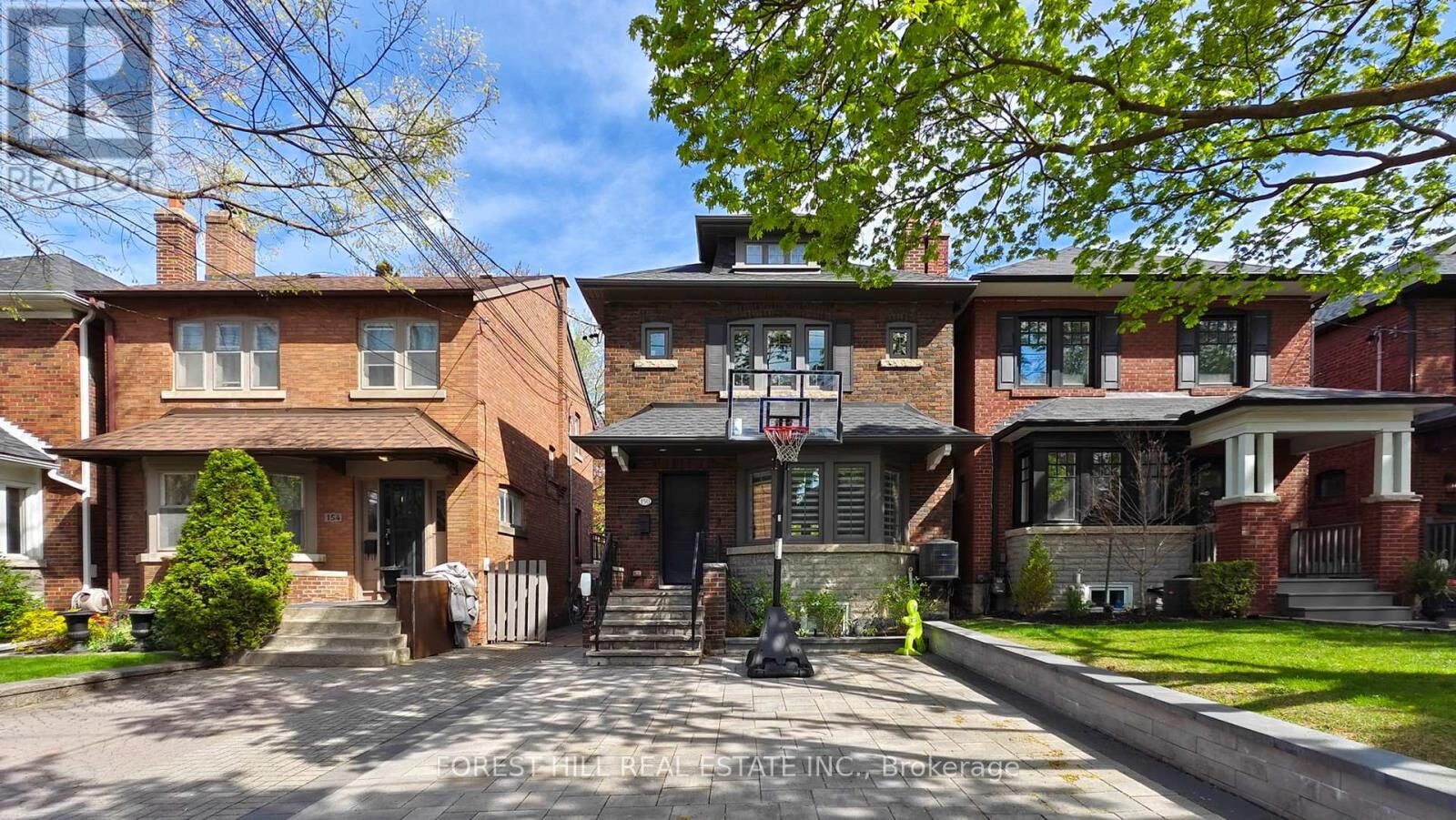 Property Photo:  150 Melrose Avenue  ON M5M 1Y7 