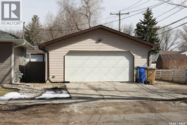 Property Photo: 55 Fox Glove Crescent SK S4S 4K8