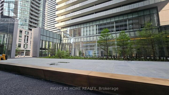 Property Photo:  50 Charles Street East 3405  ON M4Y 0C3 