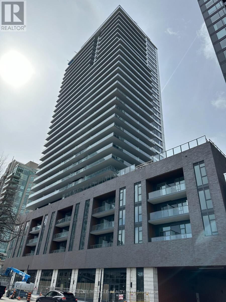 Property Photo:  2075 Lakeshore Road 603  ON L7R 0H3 