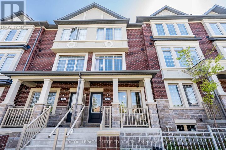 Property Photo:  529 Old Harwood Avenue  ON L1Z 0V2 