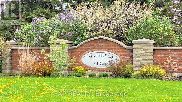 Property Photo:  42 Somerville Crescent West  ON L0N 1M0 
