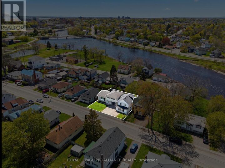 Property Photo:  26 Johnson Street  ON K8N 4T3 