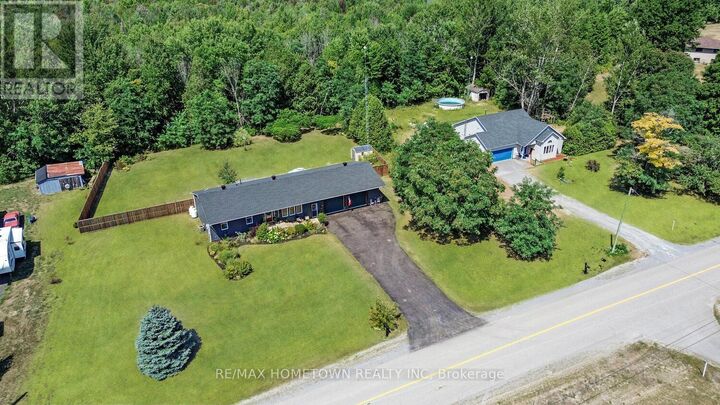 Property Photo: 6244 Sixth Corners ON K6V 5T2
