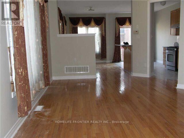 Property Photo:  25 Rocky Point Crescent  ON L6V 4R7 