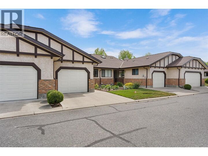 Property Photo: 2200 Gordon Drive 33 BC V1Y 8T7