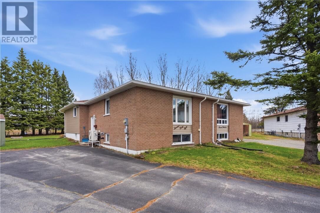 Property Photo:  1638 Springbrook  ON P3A 5E1 
