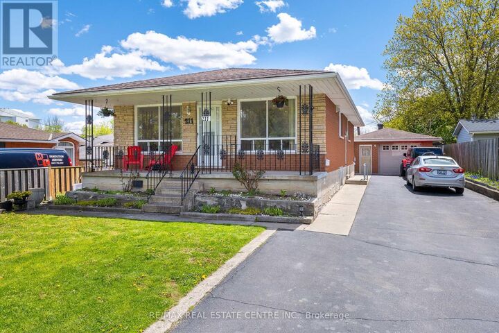 Property Photo:  211 Ballantyne Avenue  ON N1R 7B5 