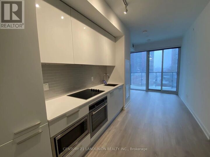 Property Photo:  3 Gloucester Street 812  ON M4Y 0C6 