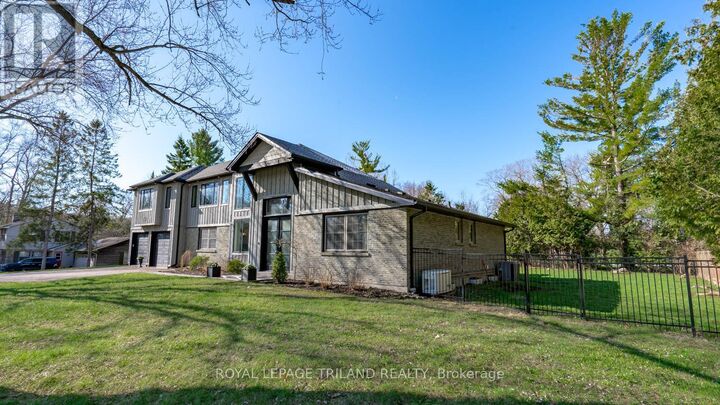 Property Photo:  74 Kilworth Park Drive  ON N0L 1R0 