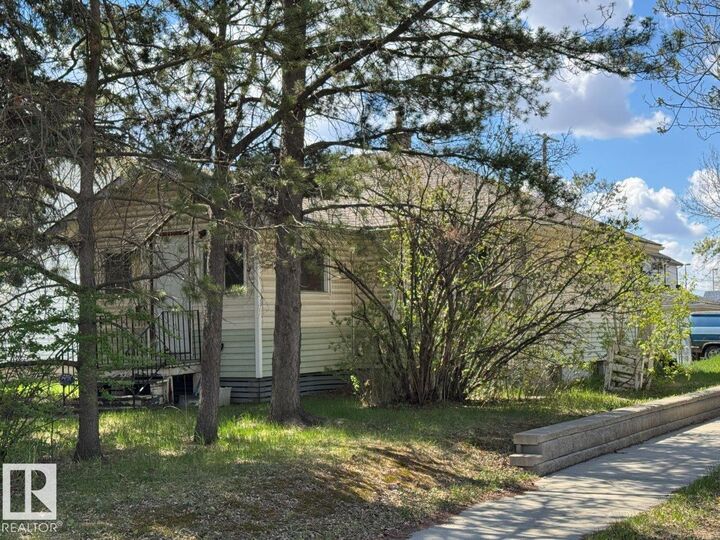 Property Photo: 12330 106 Street NW AB T5G 2S2