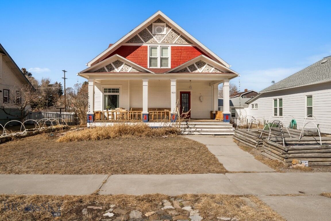 Property Photo:  923 S Washington Street  MT 59725 