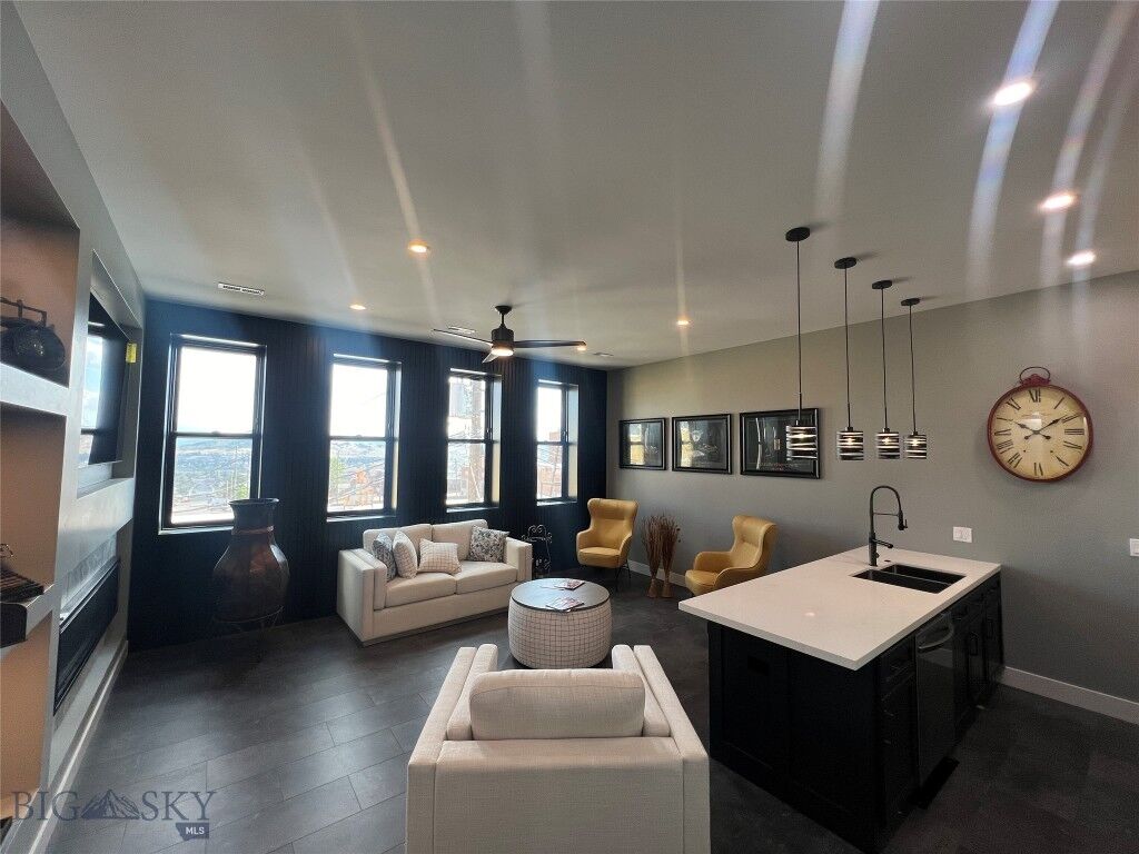 Property Photo: 114 W Park B MT 59701