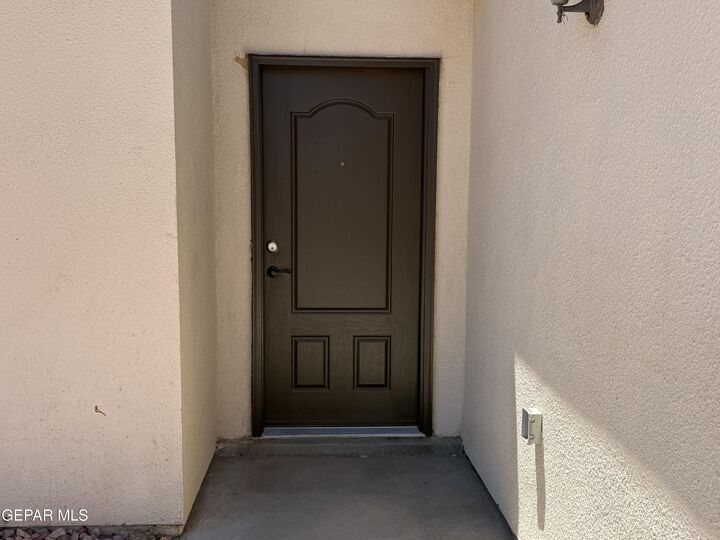 Property Photo: 8931 Marks Drive C TX 79904