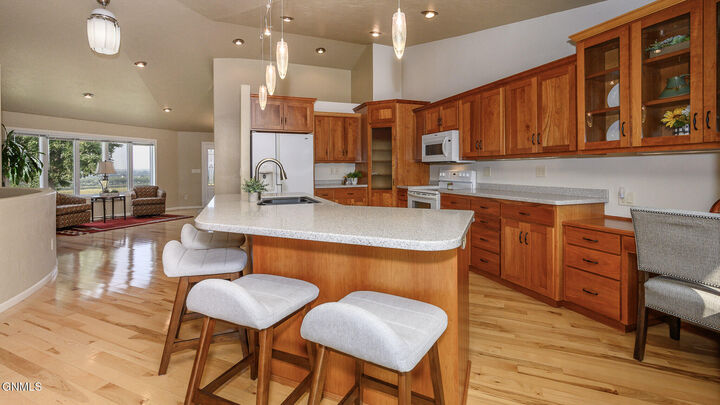 Property Photo:  2781 Promontory Drive  ND 58503 