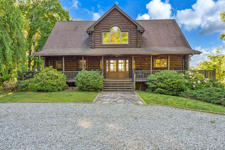 Property Photo:  160 Outback Road  NC 28624 