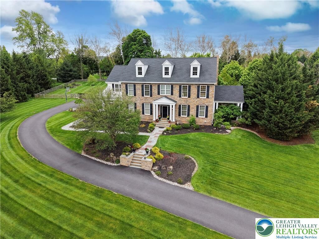 Property Photo:  1866 Obriens Court  PA 18015 
