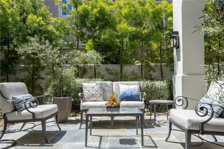 Property Photo:  706 Avenue B  CA 90277 