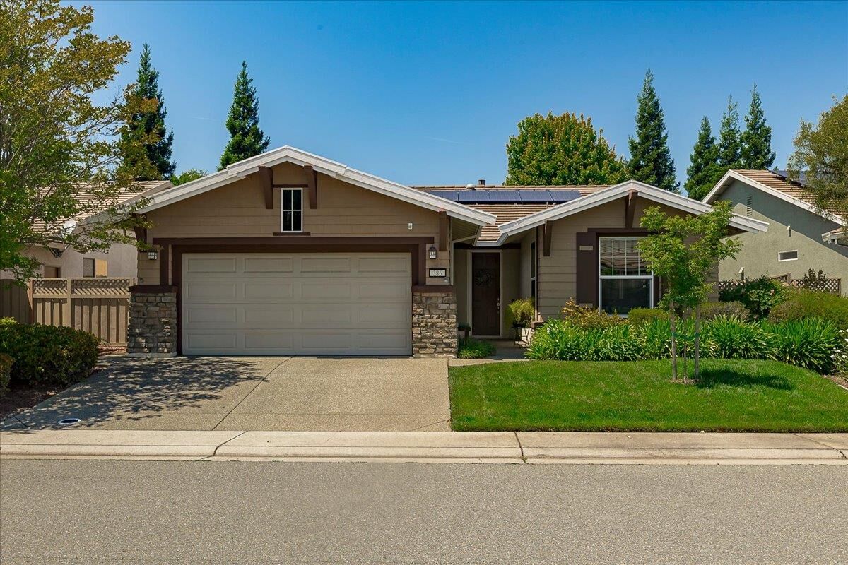 Property Photo: 386 Snapdragon Lane CA 95648