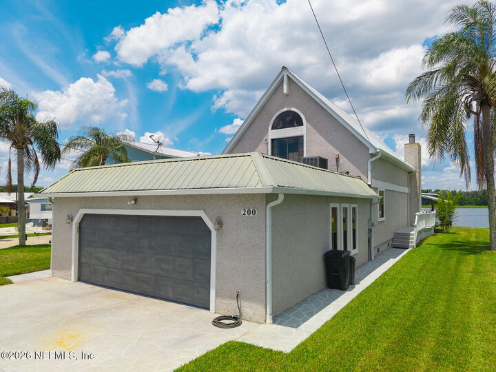 Property Photo:  200 Sportsman Drive  FL 32193 