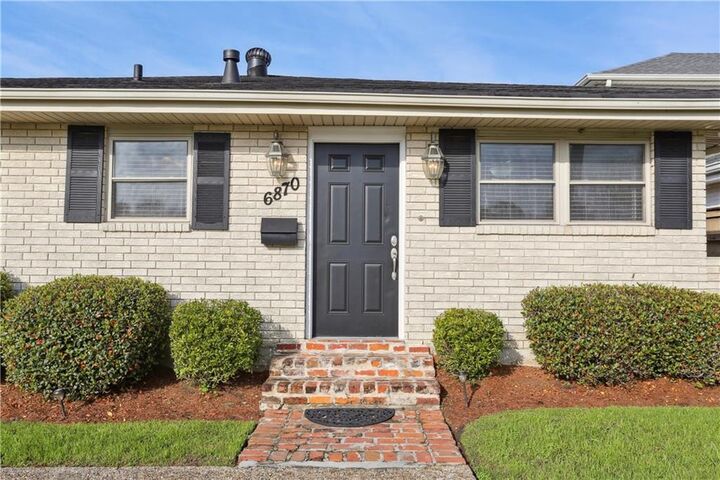Property Photo: 6870 Argonne Boulevard LA 70124