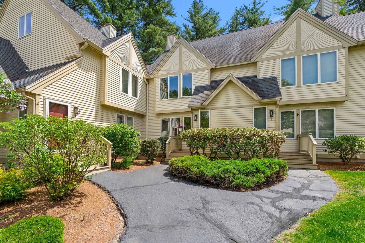 Property Photo:  5 Westminster Drive  NH 03064 