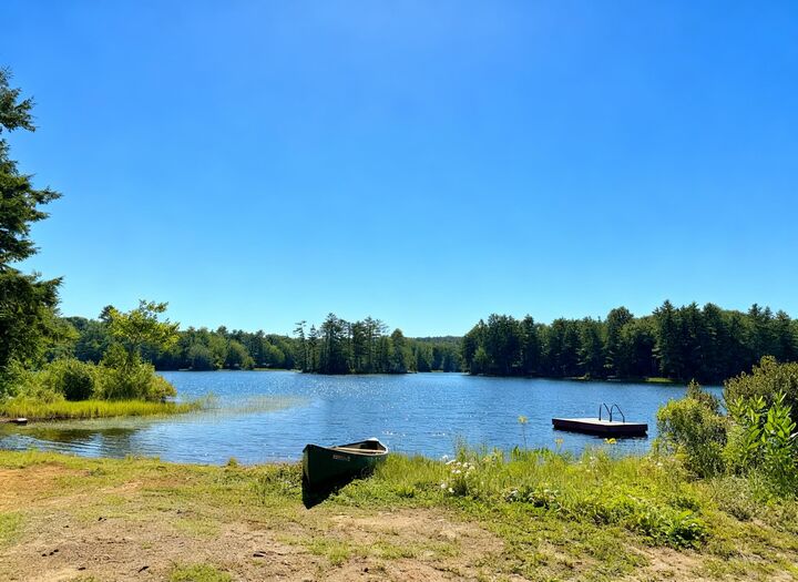 Property Photo:  6 Friar Tuck Road  NH 03224 