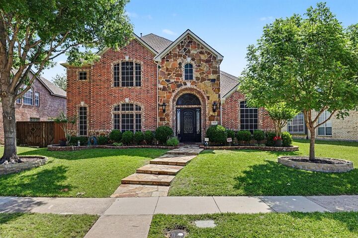 Property Photo:  8808 Shady Shore Drive  TX 75036 