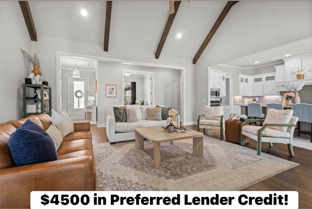 Property Photo: 1502 Ridgewood Avenue AR 72745