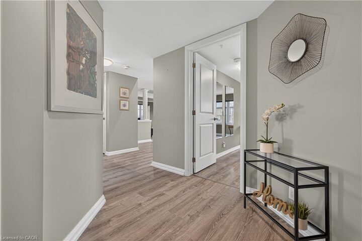 Property Photo:  778 Laurelwood Drive 701  ON N2V 0A8 
