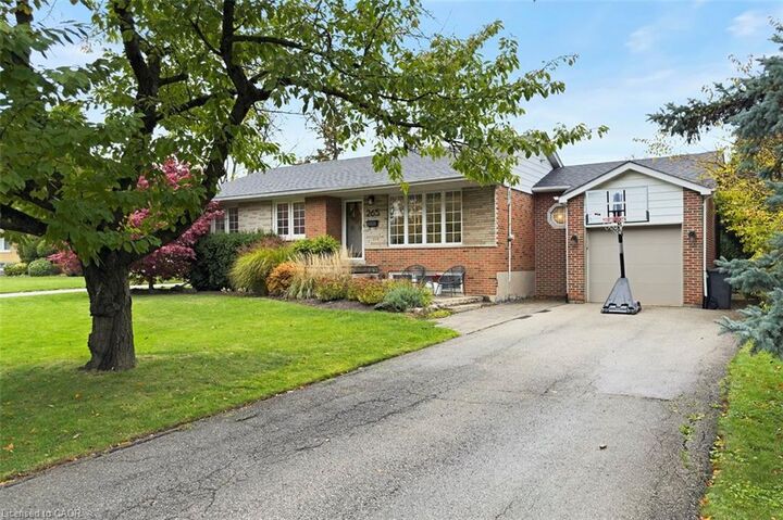 Property Photo:  265 Snowden Road  ON L6L 3X6 