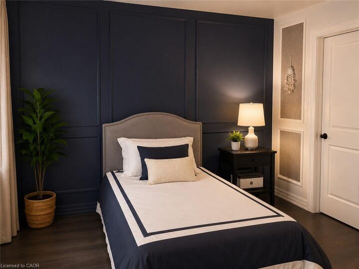 Property Photo:  195 Commonwealth Street 406  ON N2E 0H4 
