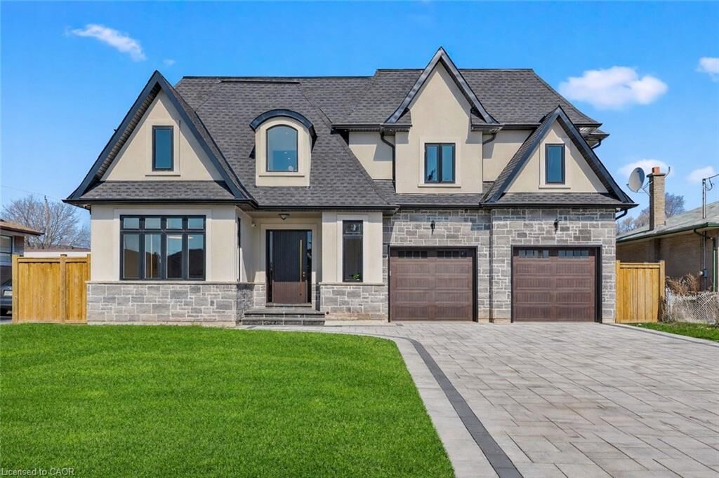 Property Photo:  383 Wadsworth Street  ON L6K 2A2 