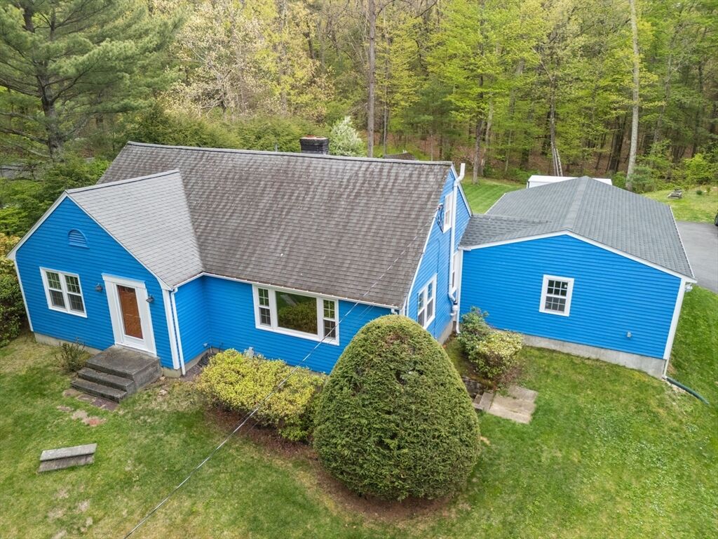 Property Photo:  115 Glezen Lane  MA 01778 