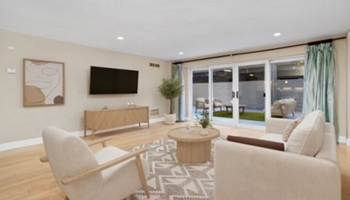 Property Photo:  1600 Beacon Street 207  MA 02446 