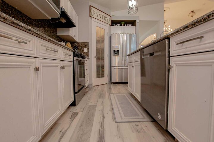 Property Photo:  7110 90 Street  AB T8X 0E1 