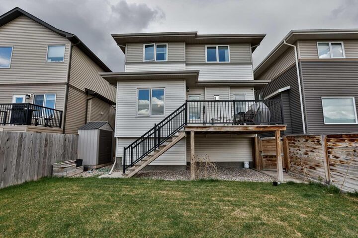 Property Photo:  241 Lasalle Terrace W  AB T1J 5G9 