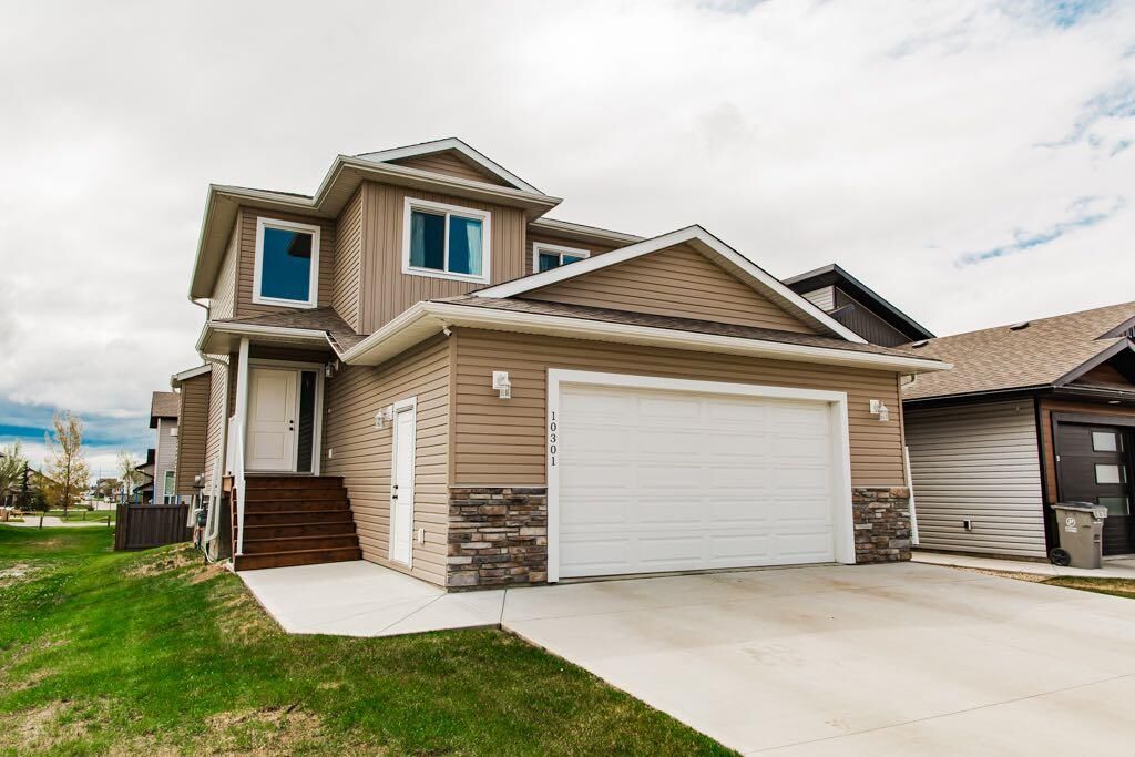 Property Photo:  10301 128 Avenue  AB T8V 6S9 