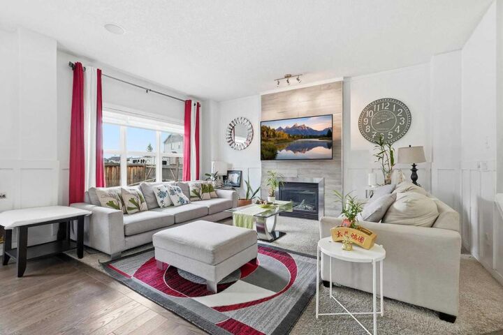 Property Photo: 4 Panton Road NW AB T3K 0X7