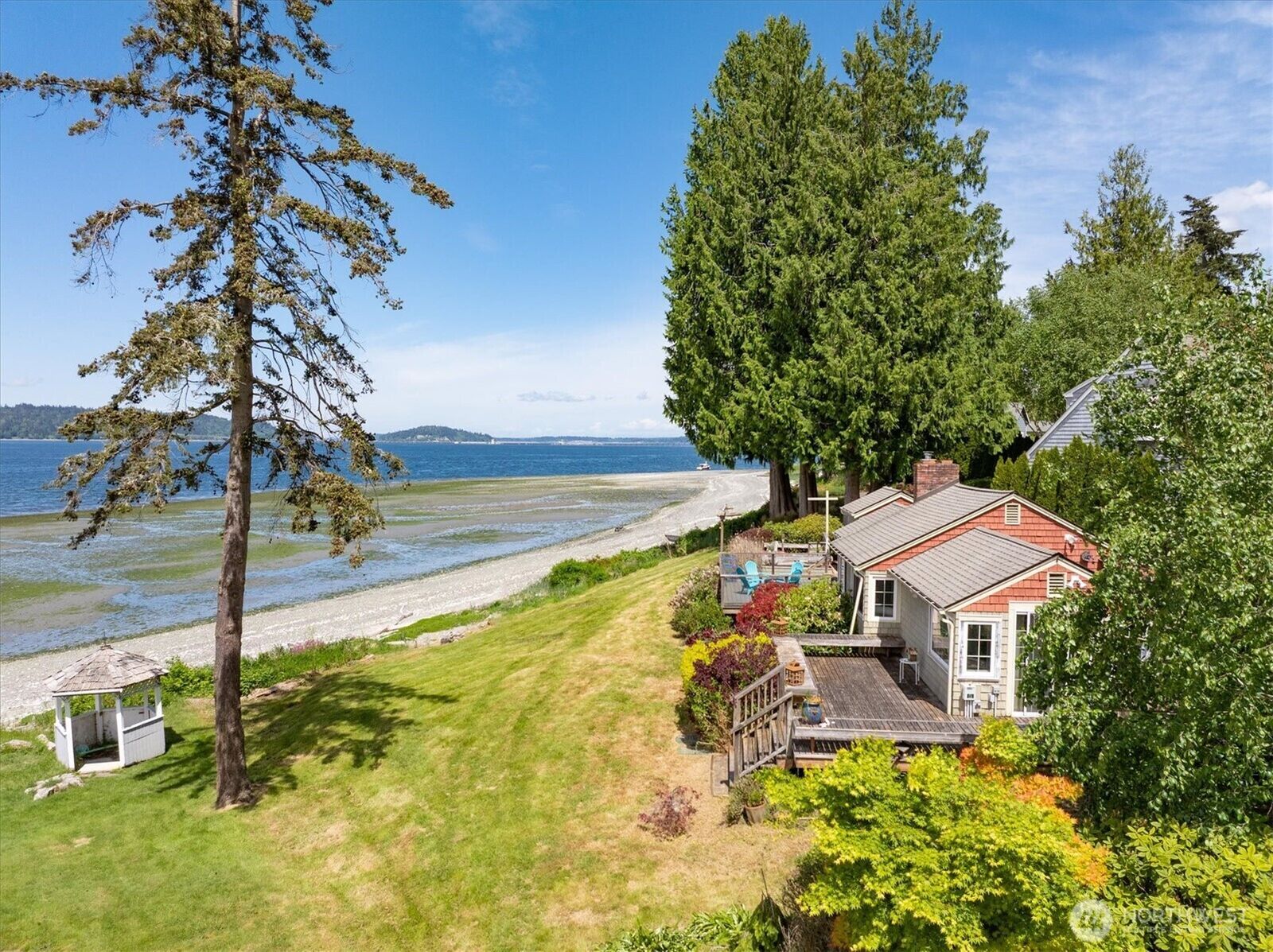 Property Photo: 29631 Beach Drive NE WA 98370