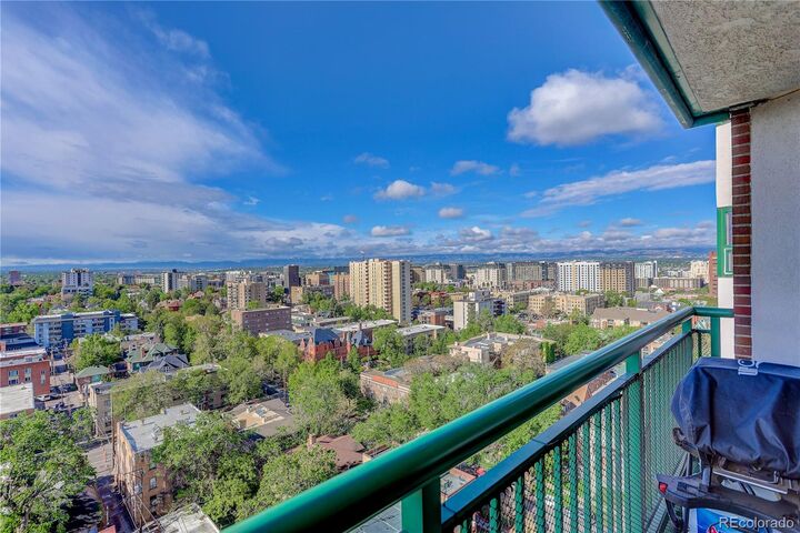 Property Photo: 550 E 12th Avenue 1703 CO 80203