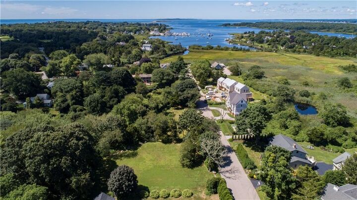 Property Photo: 6 Fox Run Run RI 02891