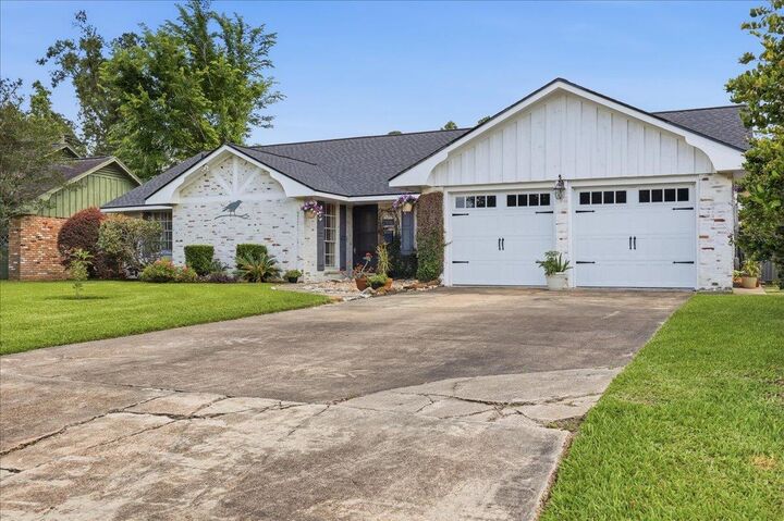 Property Photo:  6155 Westgate Dr  TX 77706 