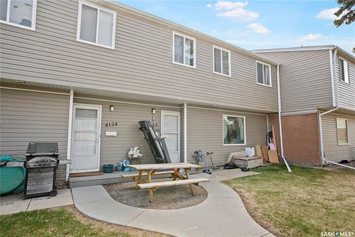 Property Photo: 4122 Castle Road SK S4S 6A4