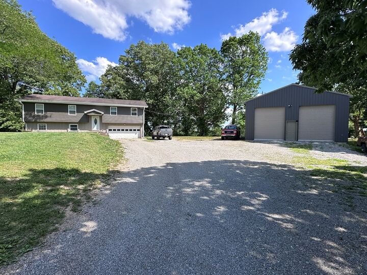 Property Photo:  904 Heading Lane  OH 45692 