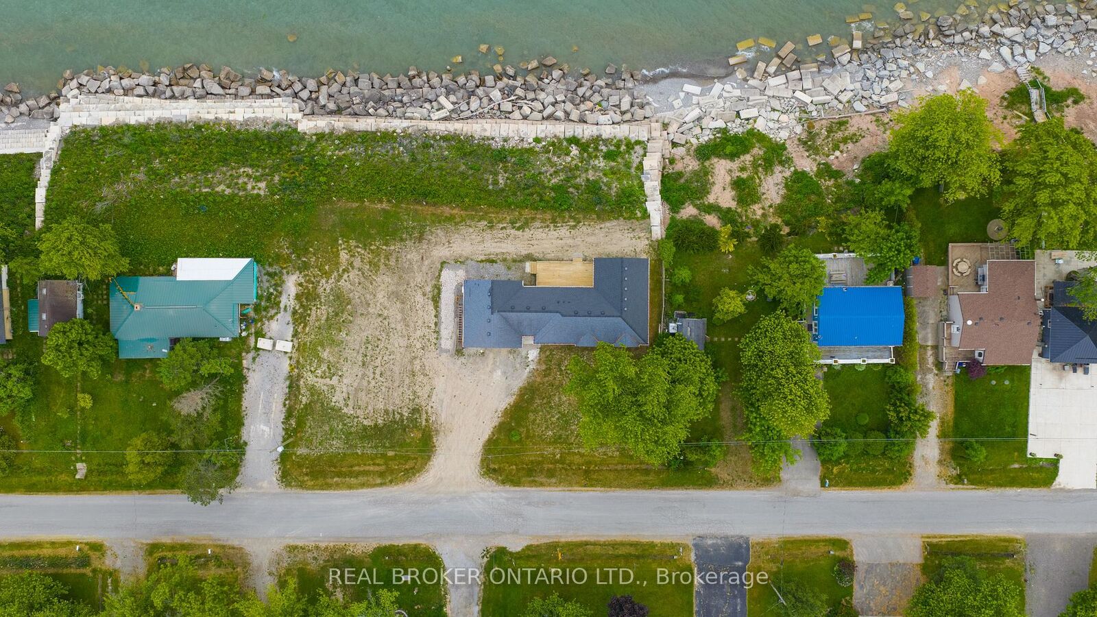 Property Photo: 21 Villella Road ON N0A 1K0